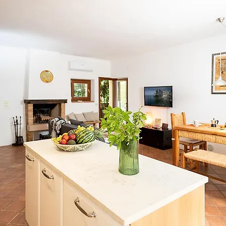 Countryhouse Nocino - Regarda Travel Lazise Exterior photo