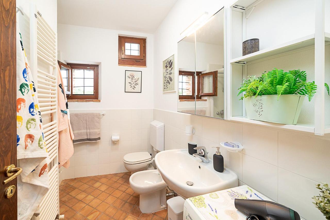Holiday home Nocino - Regarda Travel *